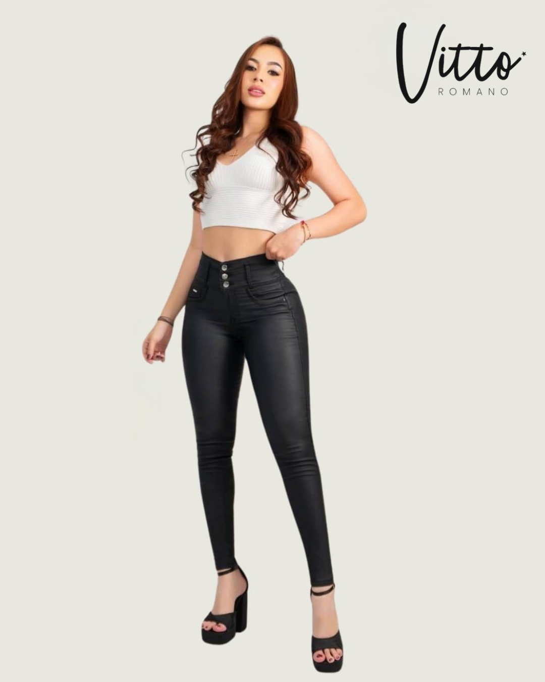 Jeans efecto cuero,elastico