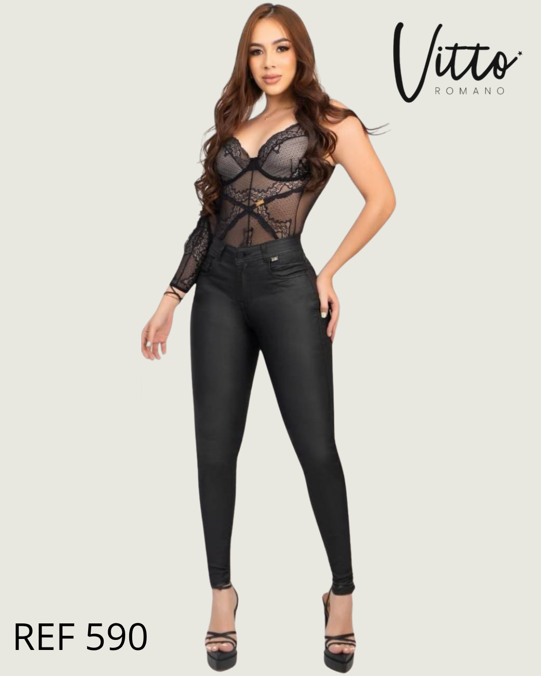 590  Jeans efecto cuero, elastico